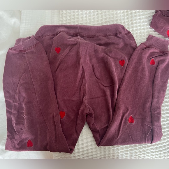The Great Red Heart Sweatshirt & Sweatpant Set 0 / S - Picture 6 of 9